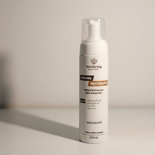 Mousse nettoyante BeeSpring au venin d’abeille pour nettoyer et purifier le visage